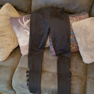 Vs knockout sports yoga pants